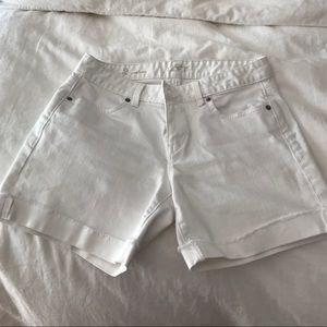 Loft size 2 White shorts!